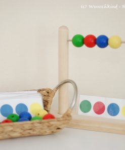 Steckspiel nach Farben