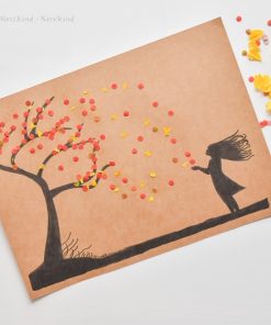 Herbstwind mit ausgestanztem Herbstlaub